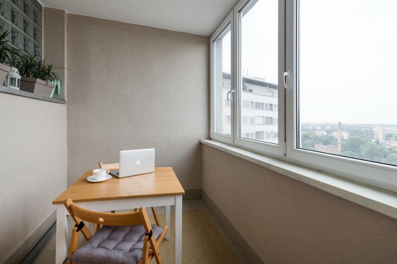 كراكوفيا Sunny 1 Room Apartment With The View Over Cracow المظهر الخارجي الصورة